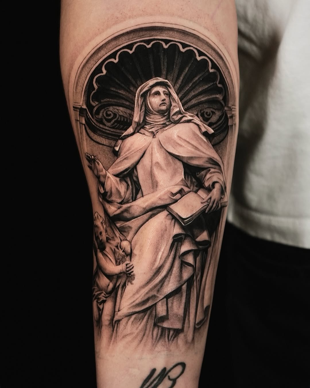 Tattoo by @kidneedle_tattoo — realism, black_and_grey