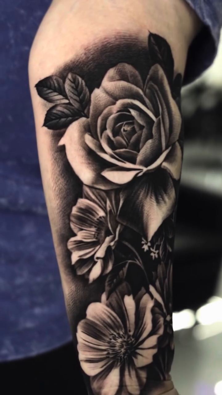Tattoo by @lys__ink — black_and_grey, realism