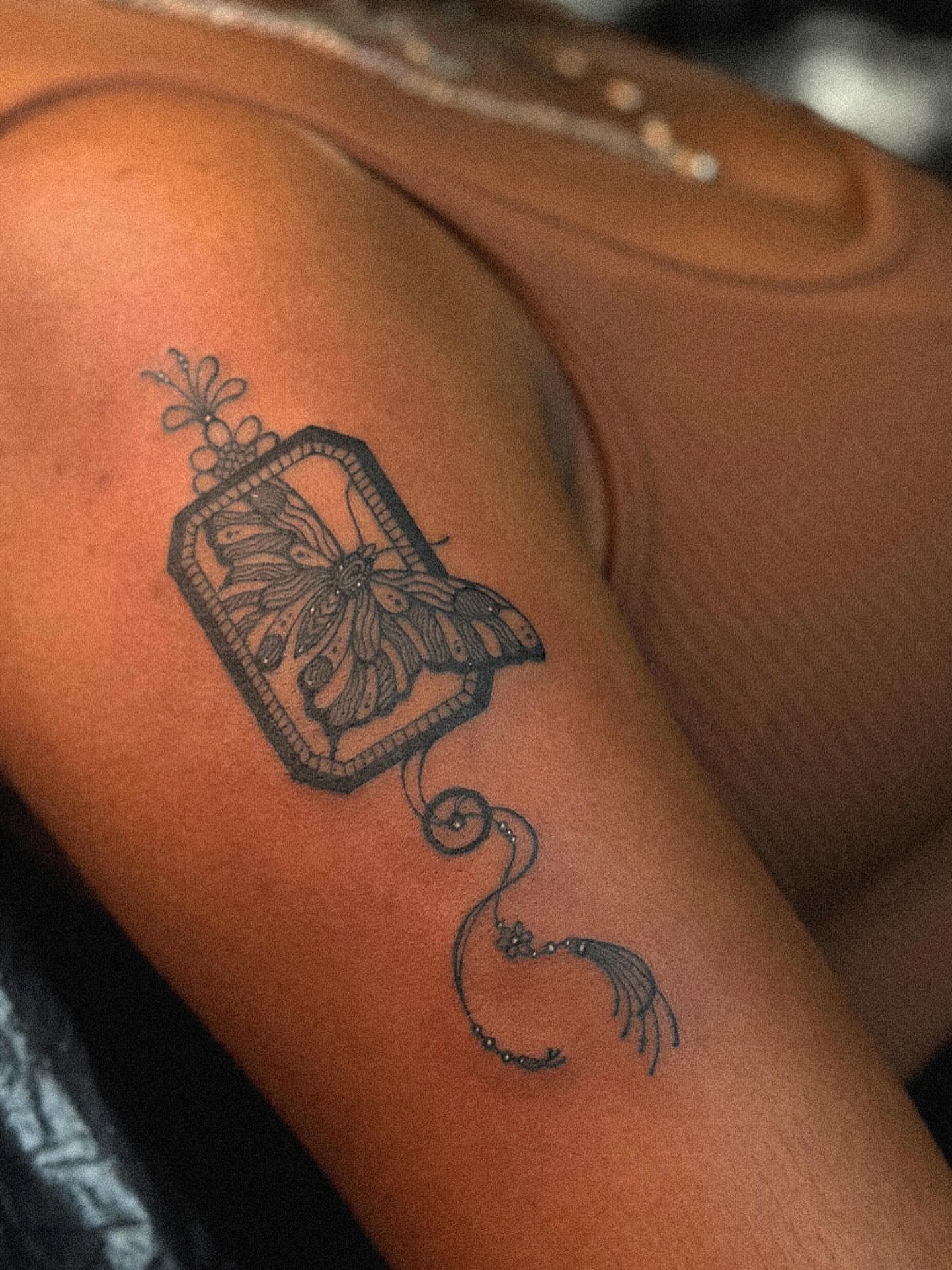 Tattoo by @hongma_tt โ black_and_grey