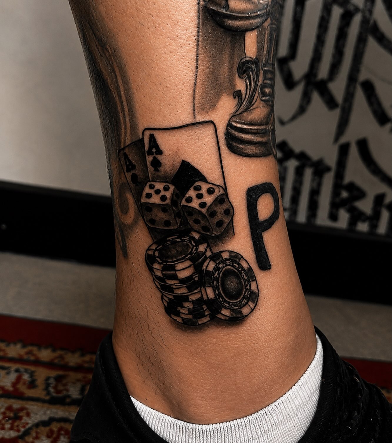 Tattoo by @tuszemdojebany — black_and_grey