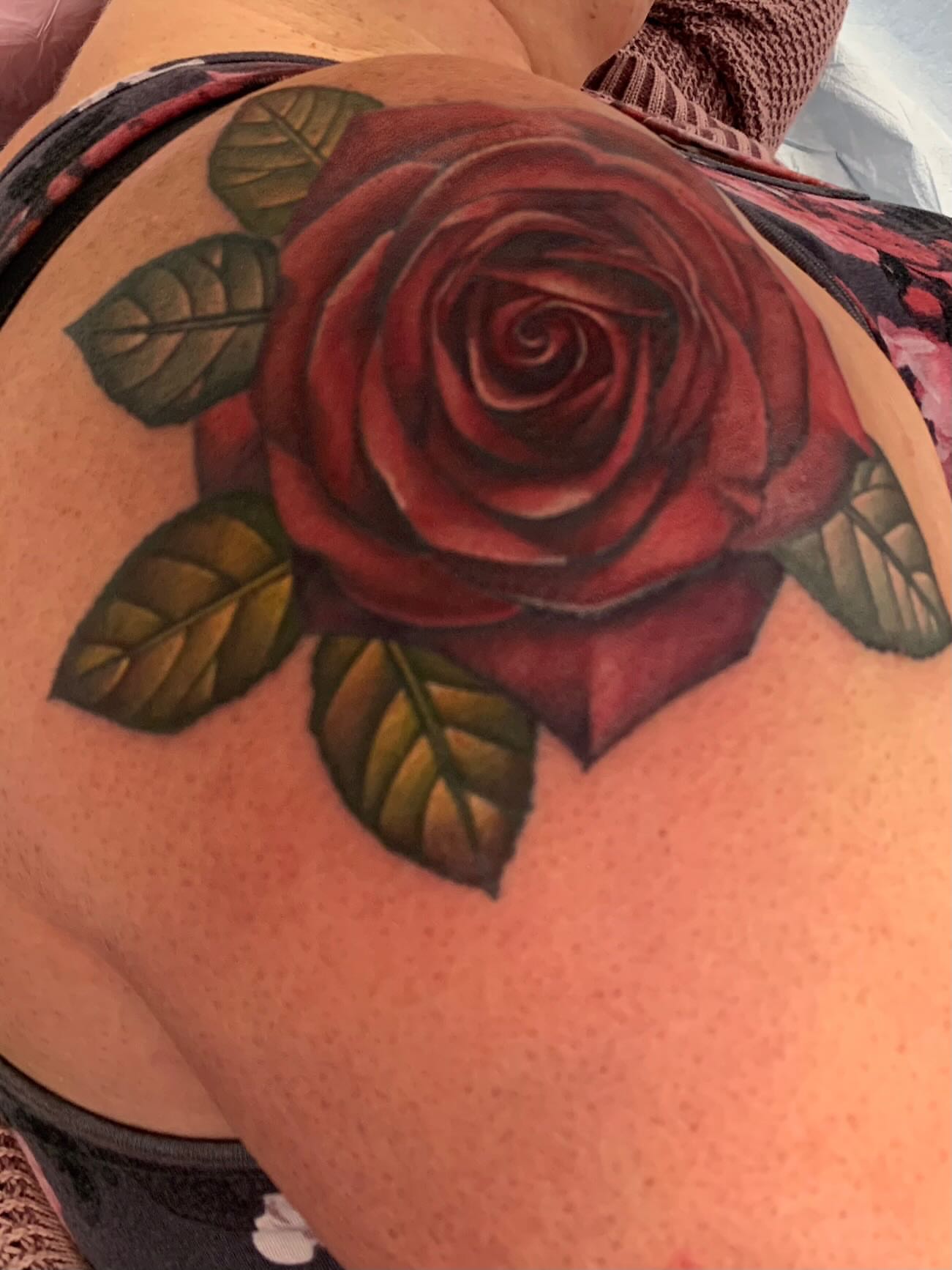 Tattoo by @taratimoon — realism