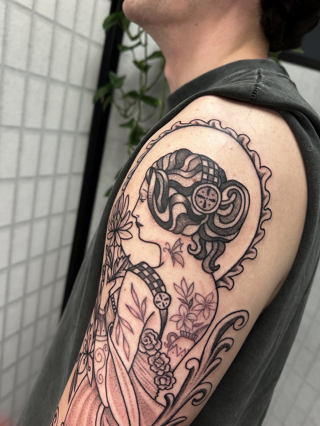 Tattoo by @hannaheddytattoo — neo_traditional, black_and_grey