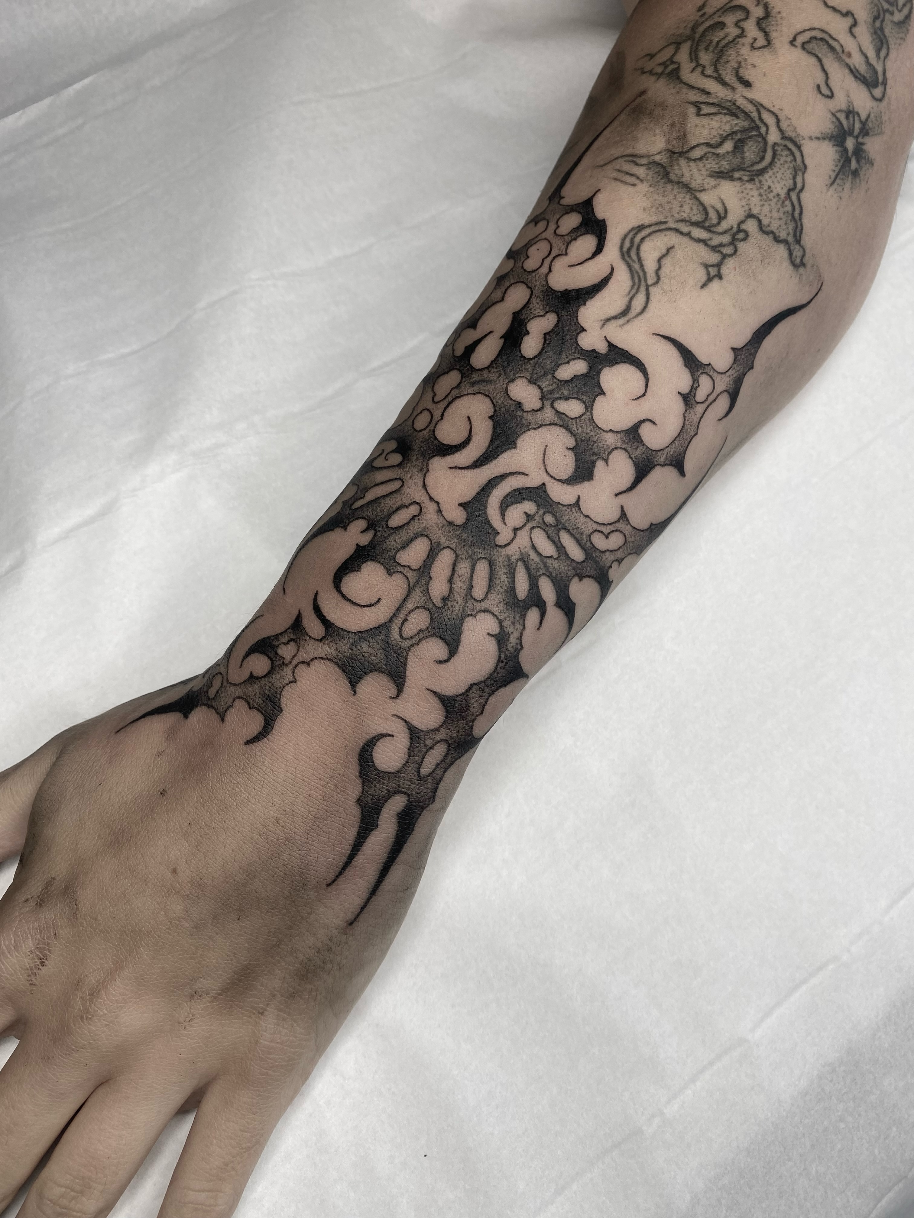 Tattoo by @annaxinks — dotwork, black_and_grey