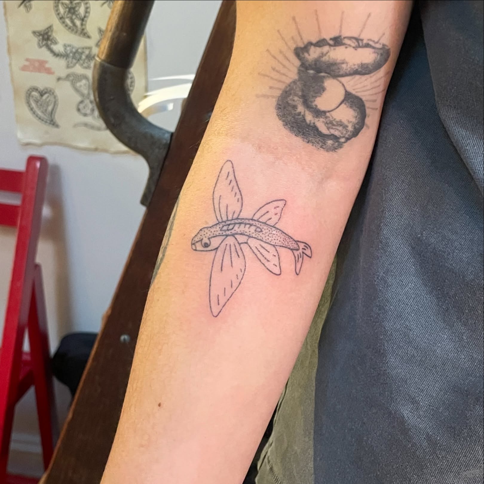 Tattoo by @roepoke — minimalist