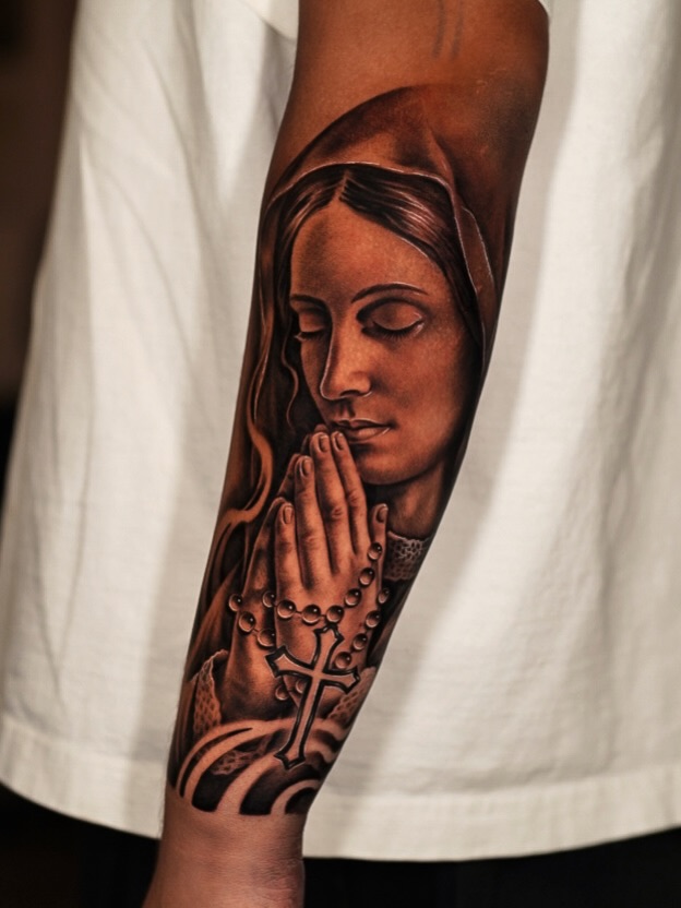 Tattoo by @coleworldtattoo โ realism, black_and_grey