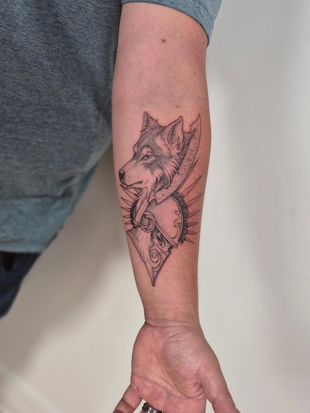 Tattoo by @cambodiancupcake โ realism, black_and_grey