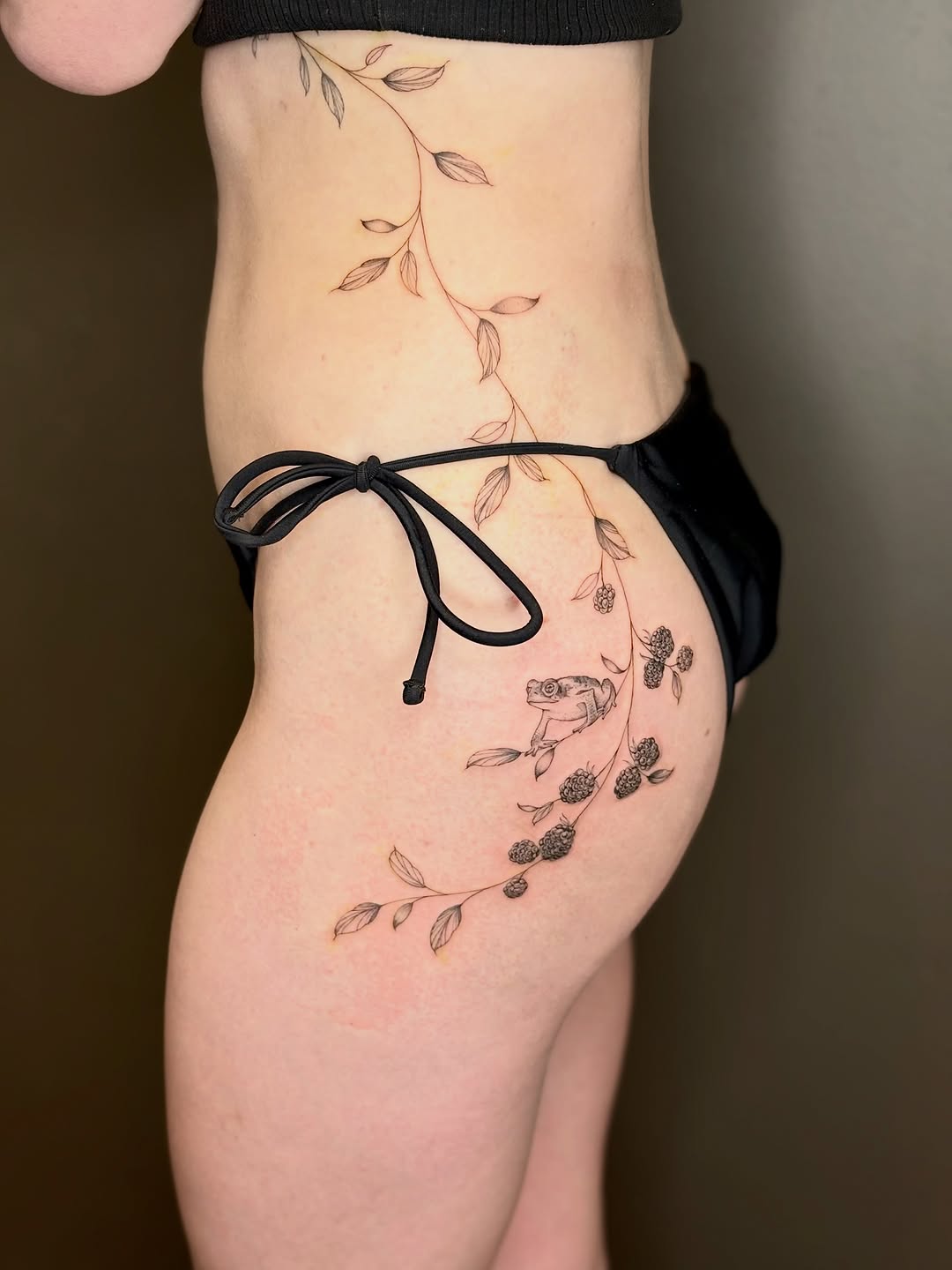 Tattoo by @sidtattoos_ — fine_line, black_and_grey