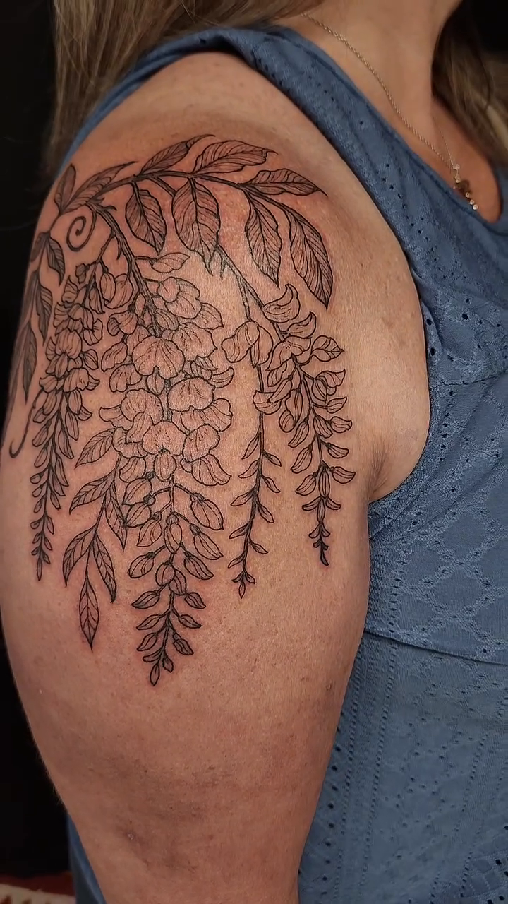 Tattoo by @thelinedefined — fine_line, black_and_grey