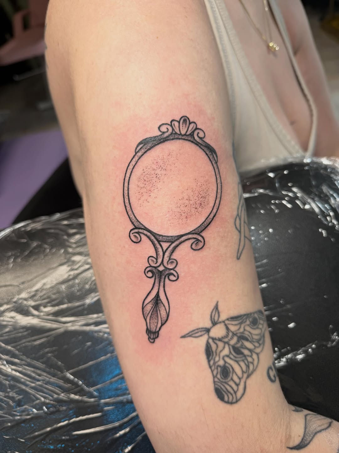 Tattoo by @tattyabbs_ โ fine_line, black_and_grey