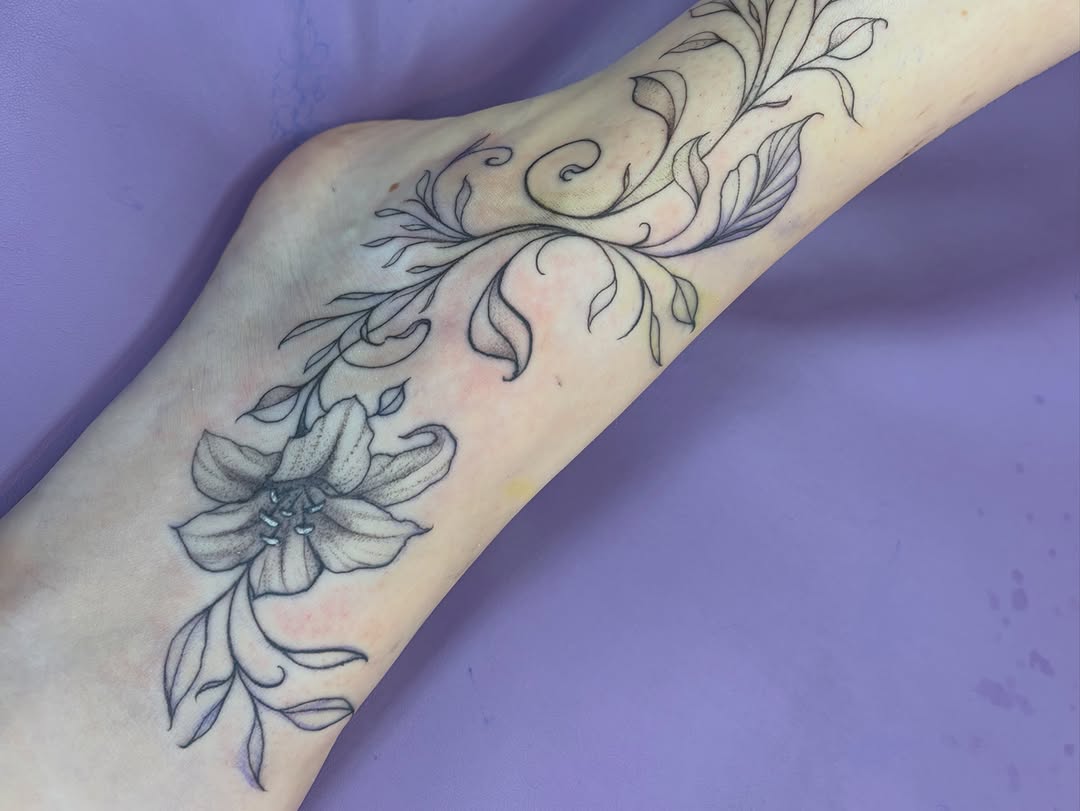 Tattoo by @inkvanna — fine_line, black_and_grey
