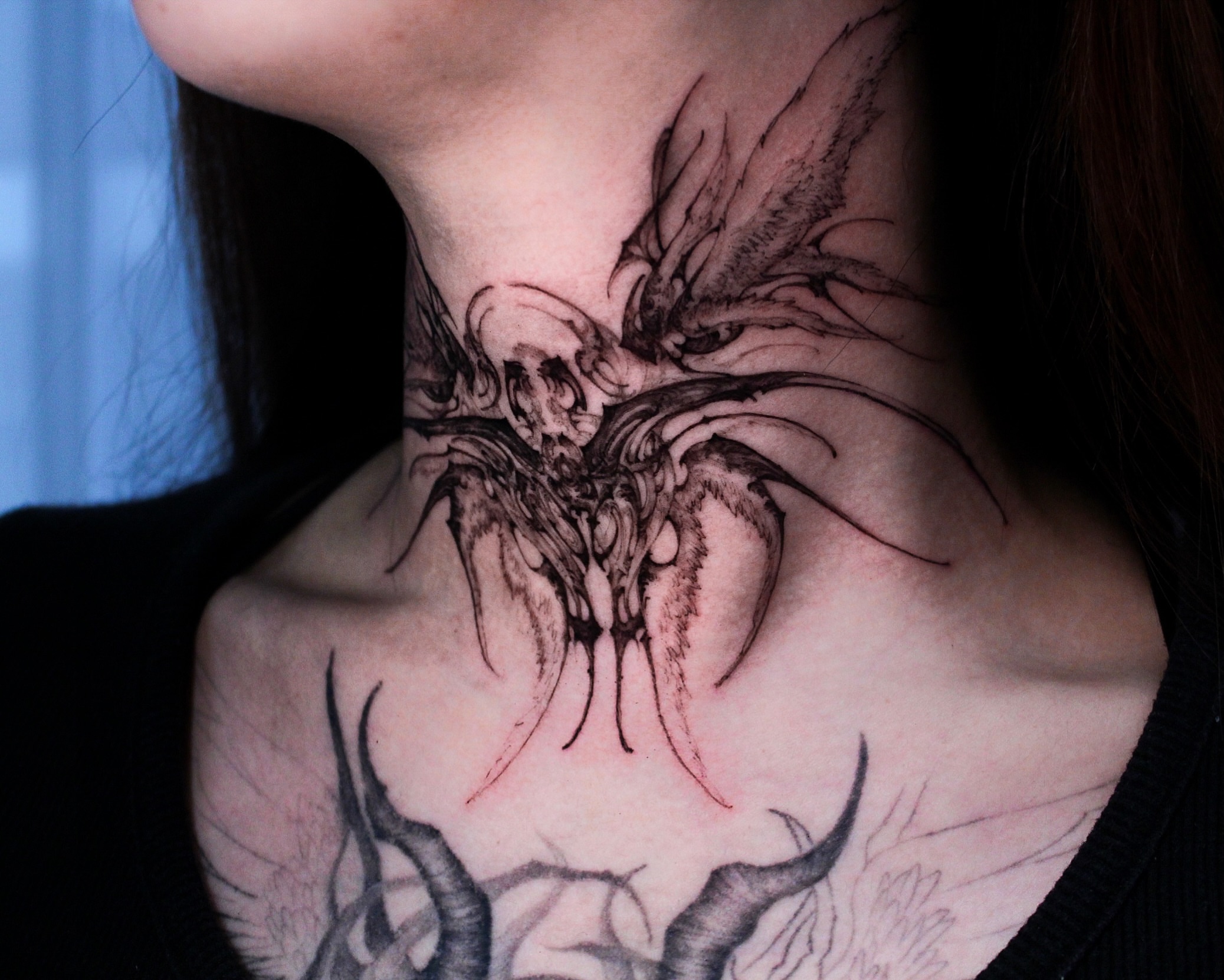 Tattoo by @hynngloomy — black_and_grey, dark_realism