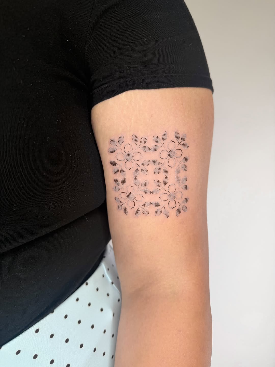 Tattoo by @leahramosink — dotwork, ornamental