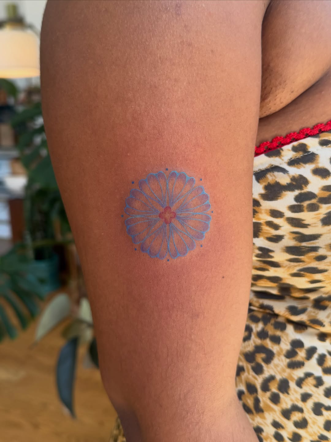 Tattoo by @leahramosink — fine_line, dotwork