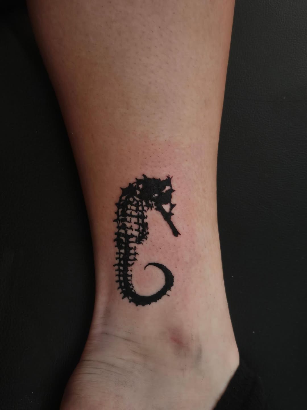 Tattoo by @bugpin7rl — blackwork