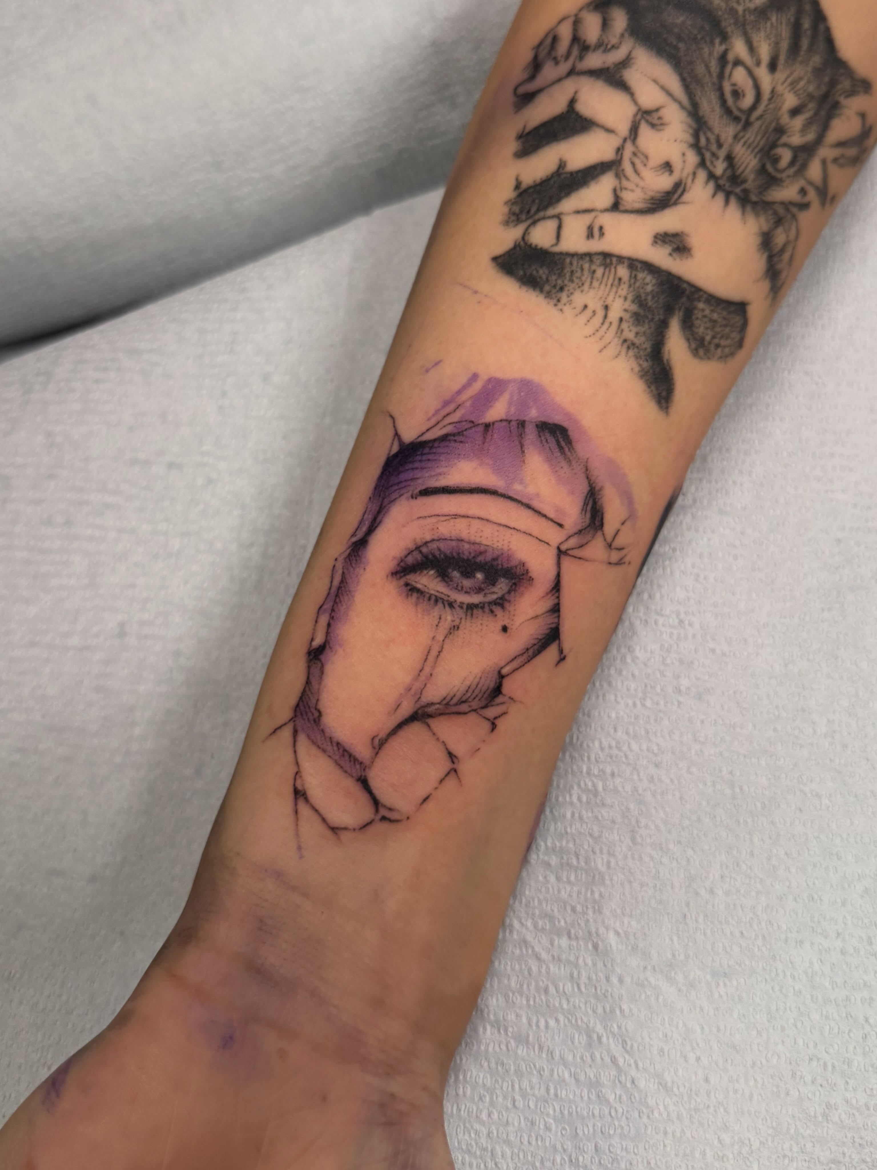 Tattoo by @neildoestattoos — realism
