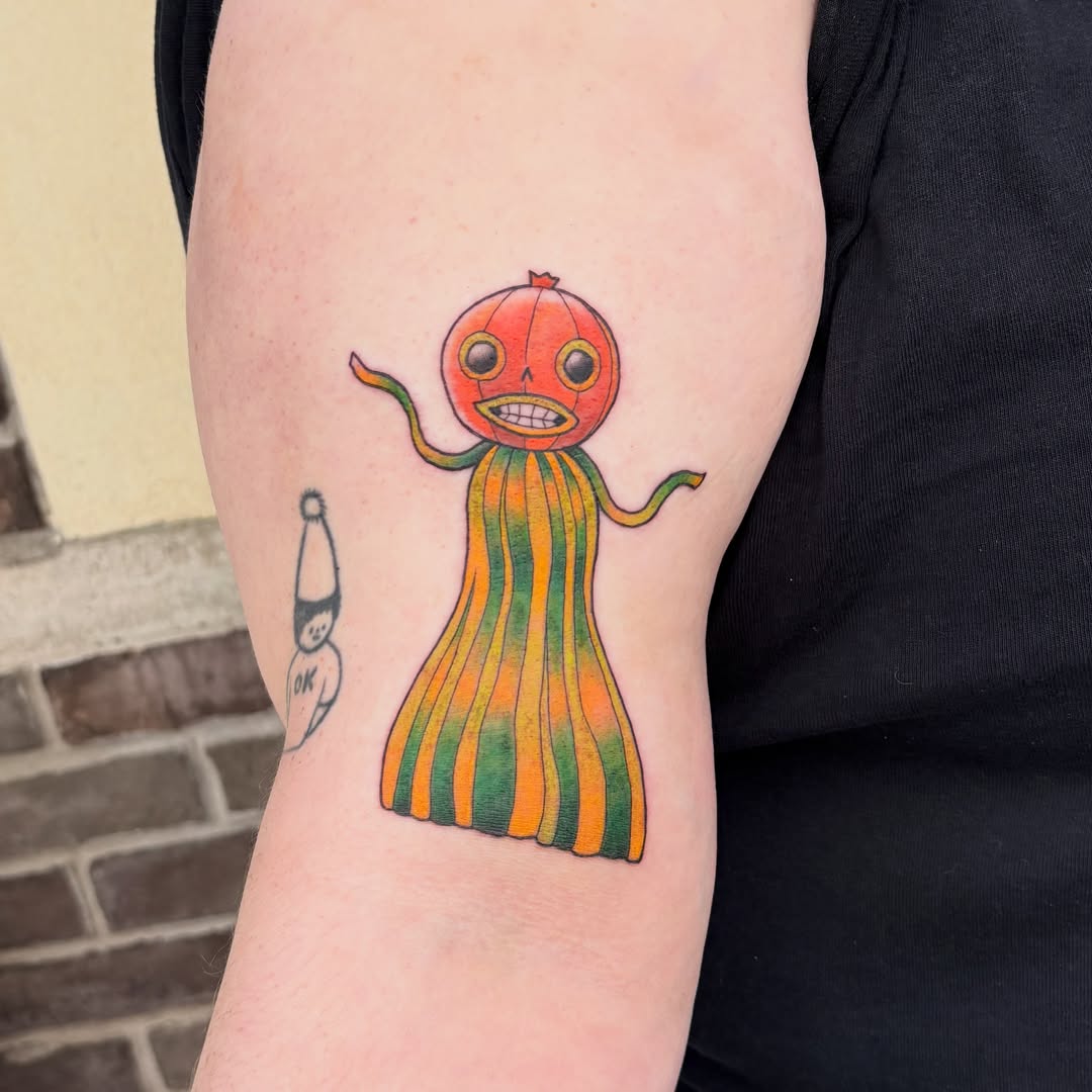 Tattoo by @adriana.tattoos — illustrative
