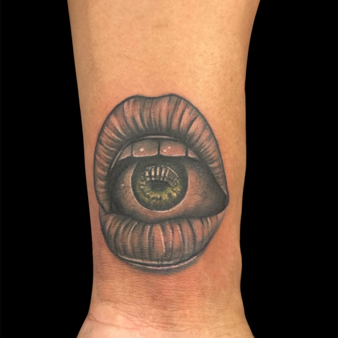 Tattoo by @tattyourface β realism, black_and_grey