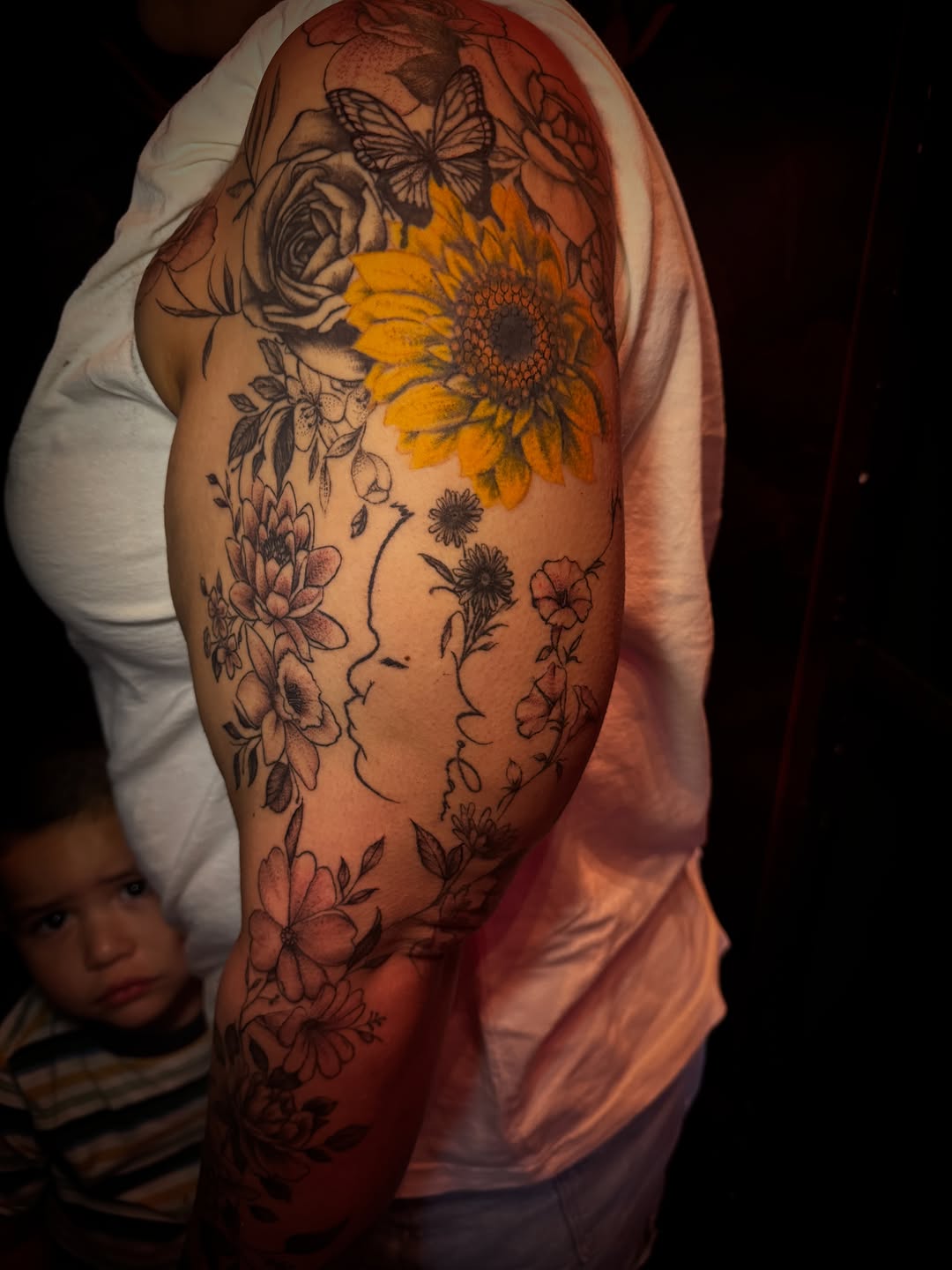 Tattoo by @dibruja โ fine_line, black_and_grey