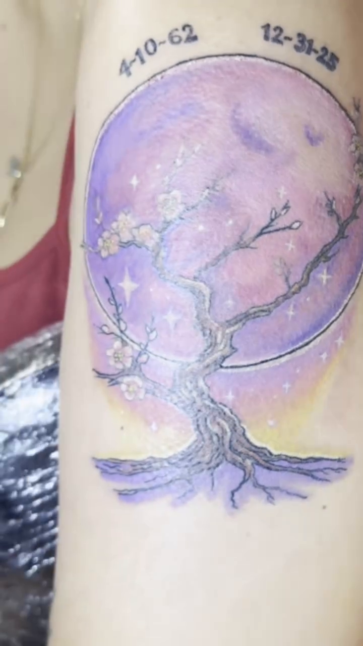 Tattoo by @lex_lunar_ink — watercolor, fine_line