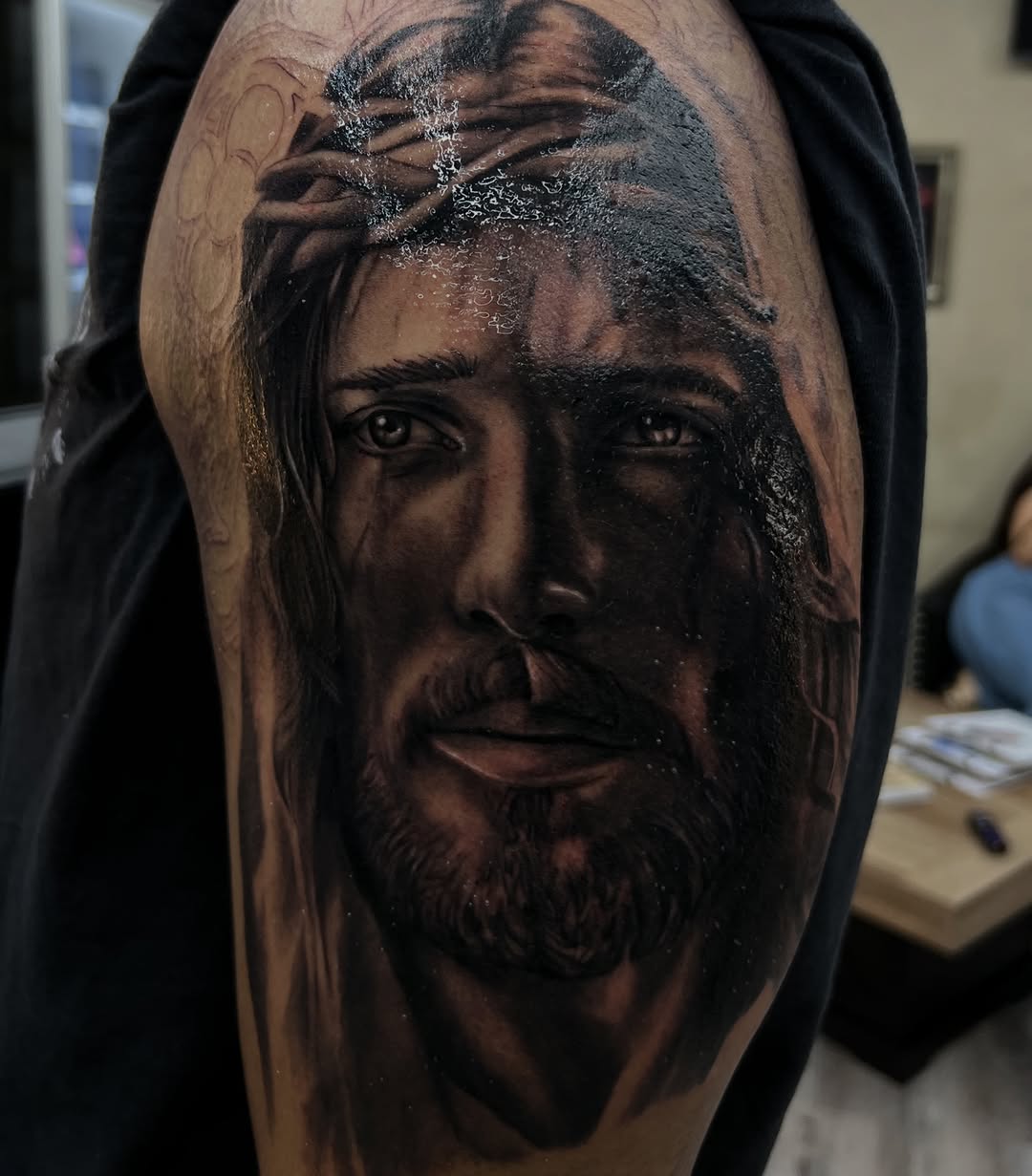 Jesus Christ portrait Chicano tattoo on the forearm by ᴅᴀʟʟᴀꜱ ᴛᴀᴛᴛᴏᴏ ᴀʀᴛɪꜱᴛ