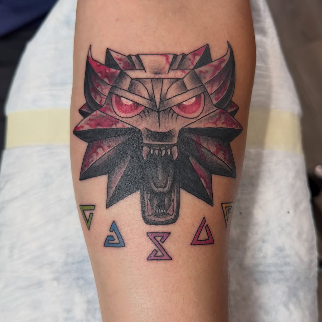 Tattoo by @matthewgtattoos — blackwork, realism