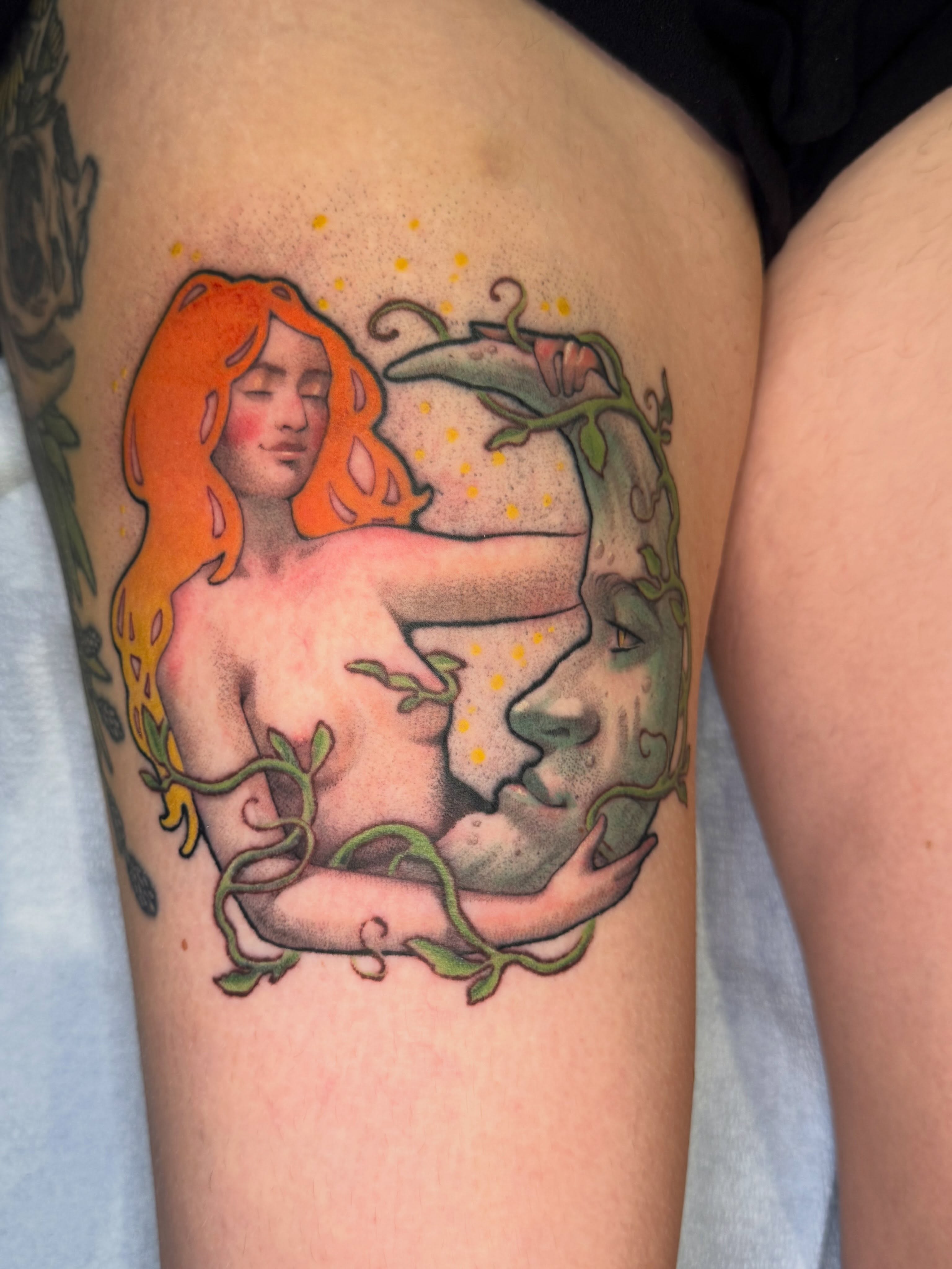 Woman and moon illustrative tattoo on the thigh by Marina Spell