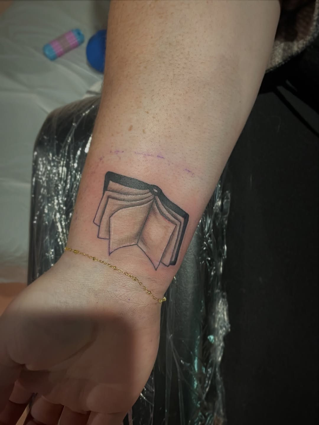 Tattoo by @inkbyhannah โ black_and_grey, realism