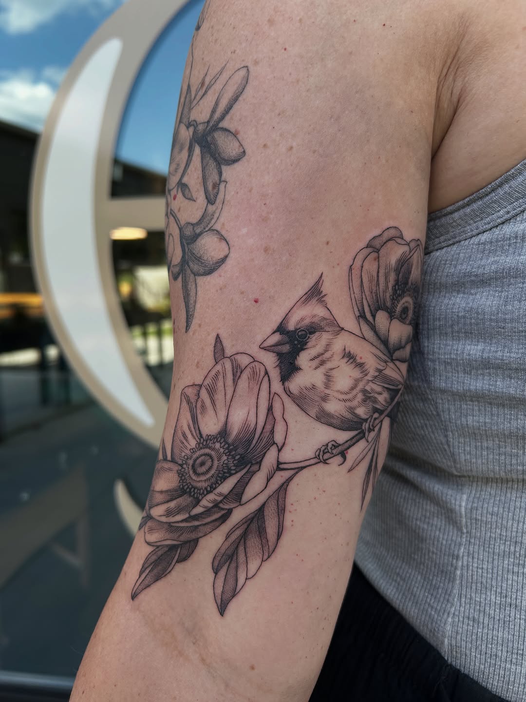 Tattoo by @thealliwilcox — black_and_grey, realism