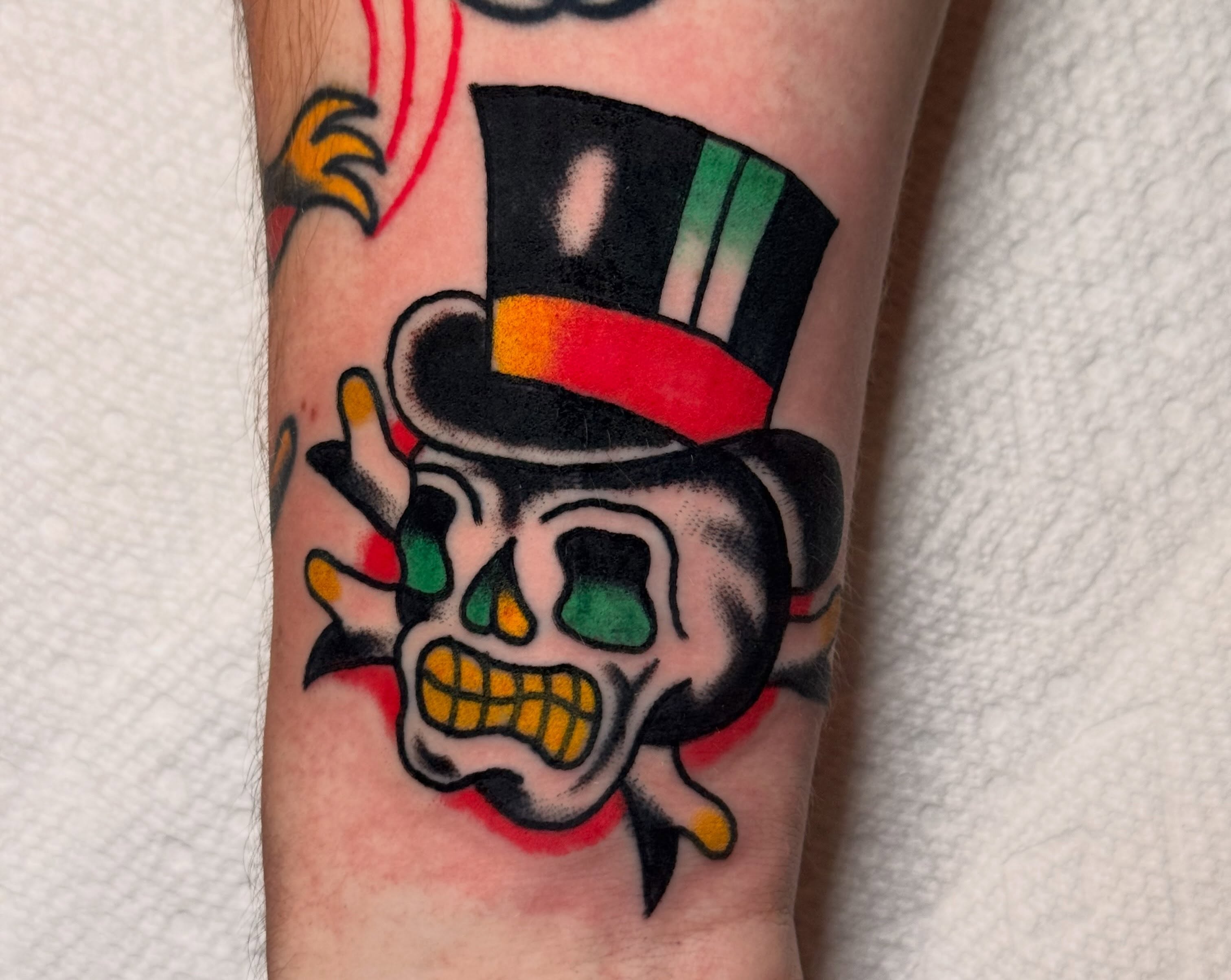 Tattoo by @tattoolemieux — american_traditional