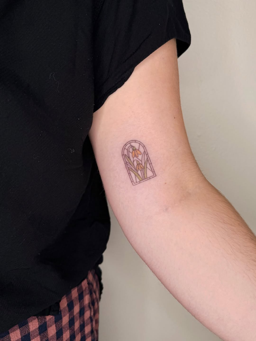Tattoo by @feelinfineline โ fine_line, minimalist