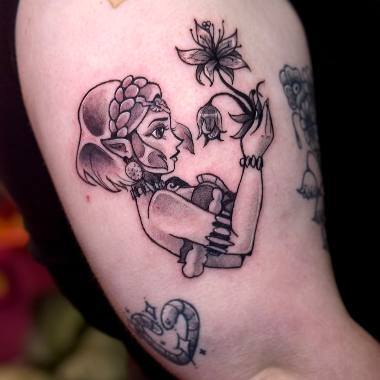 Tattoo by @kelviratats — black_and_grey