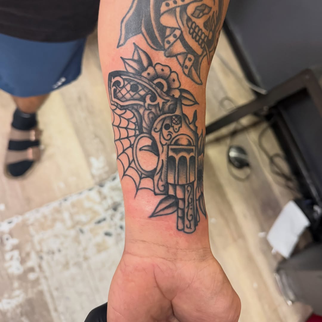 Tattoo by @kanetattoos — black_and_grey
