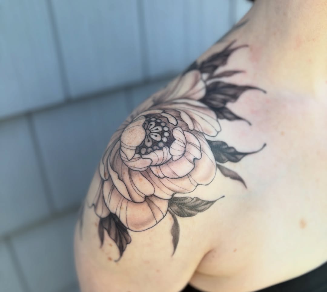 Tattoo by @slupo_tattoo — black_and_grey