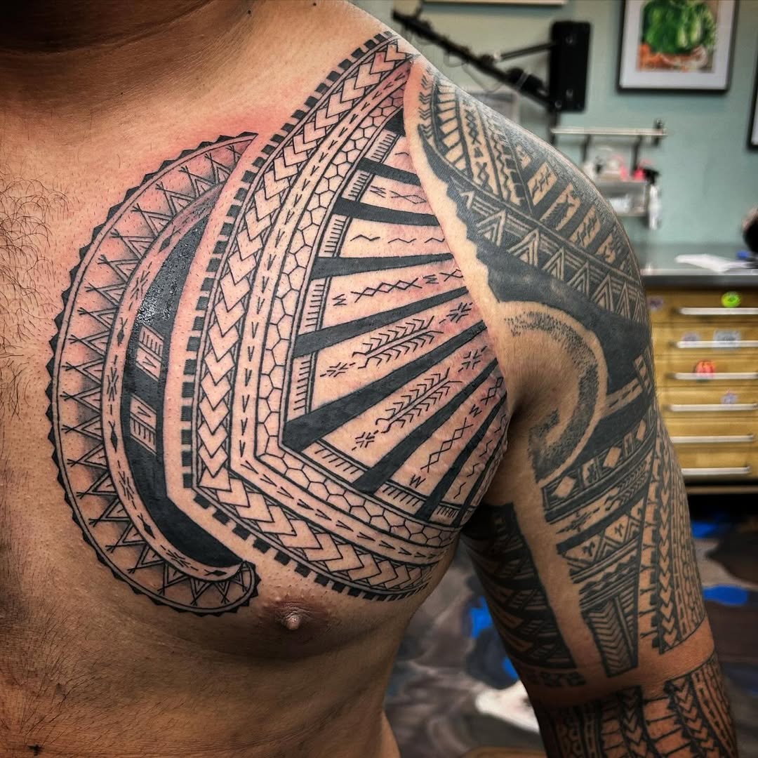 Tattoo by @suluape_siiliufau — tribal, blackwork