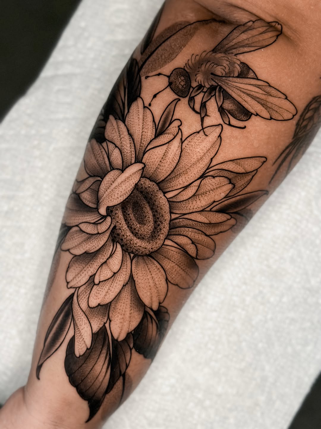 Tattoo by @devxruiz — black_and_grey, dotwork