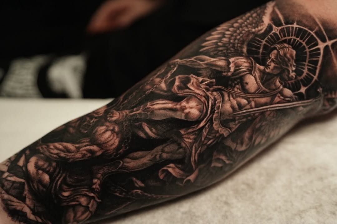 Tattoo by @inkedbydaniela — realism, black_and_grey