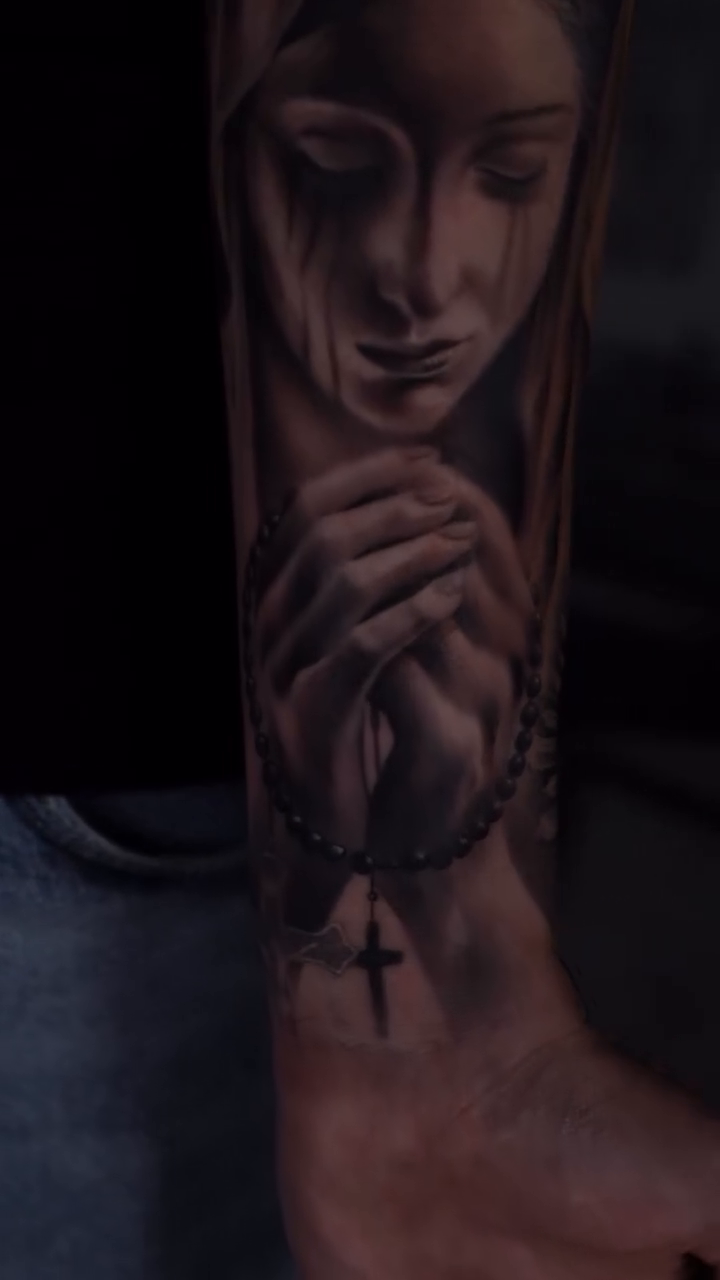 Tattoo by @tatts_by_ant — black_and_grey, realism