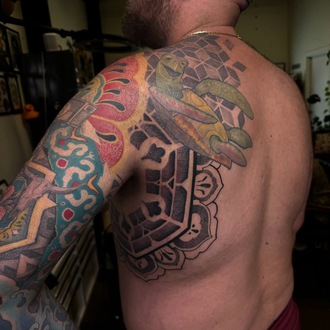 Tattoo by @ortiztattoos — geometric