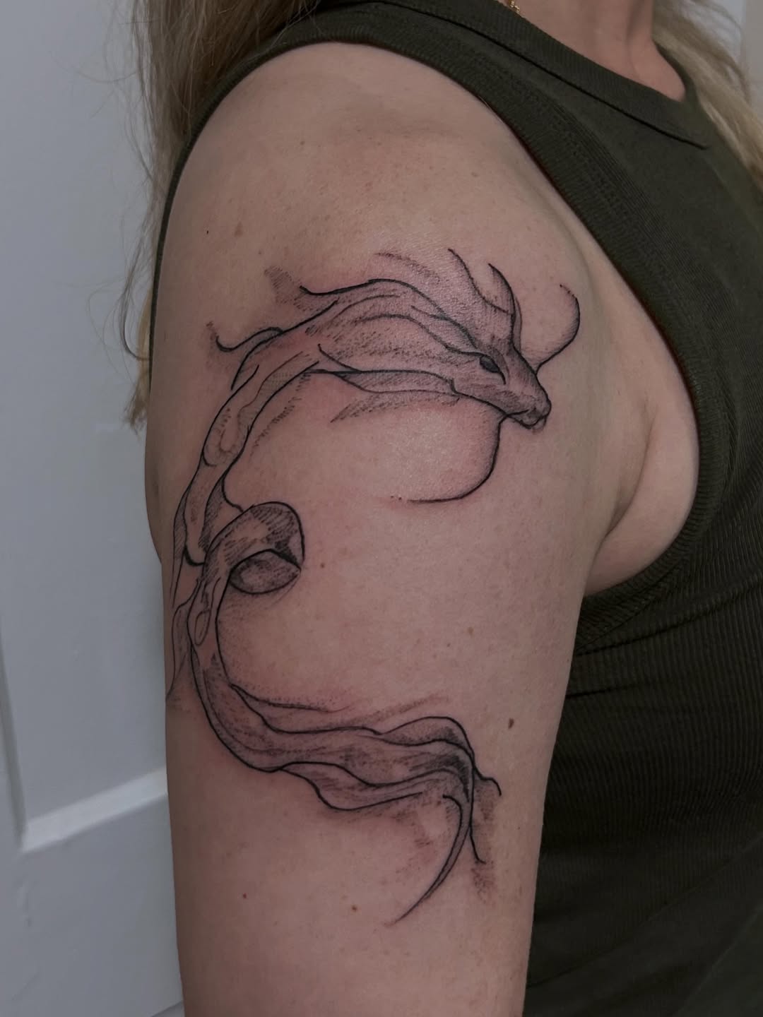Tattoo by @tattoo.yasmine — fine_line