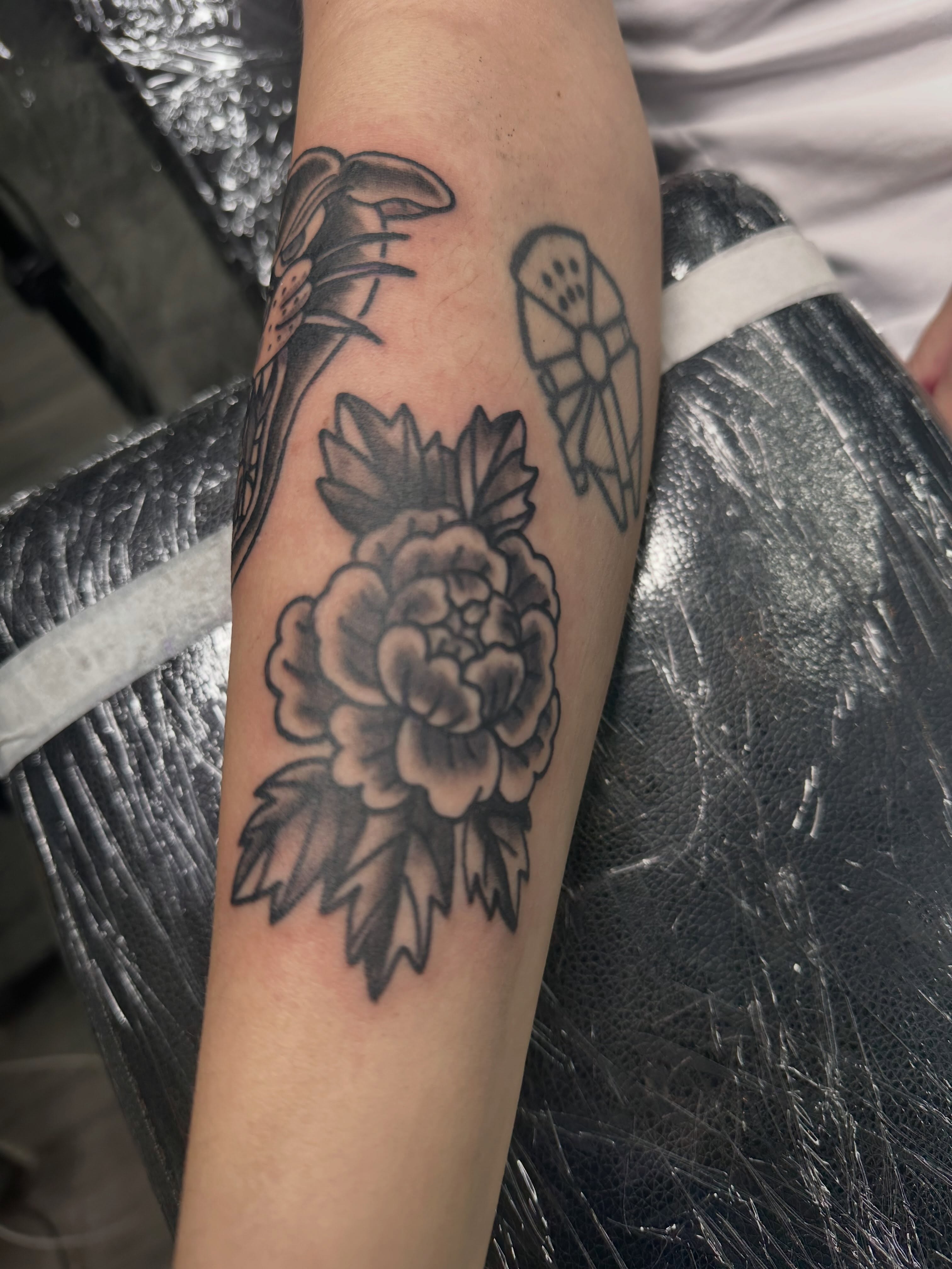 Tattoo by @katarcana β black_and_grey