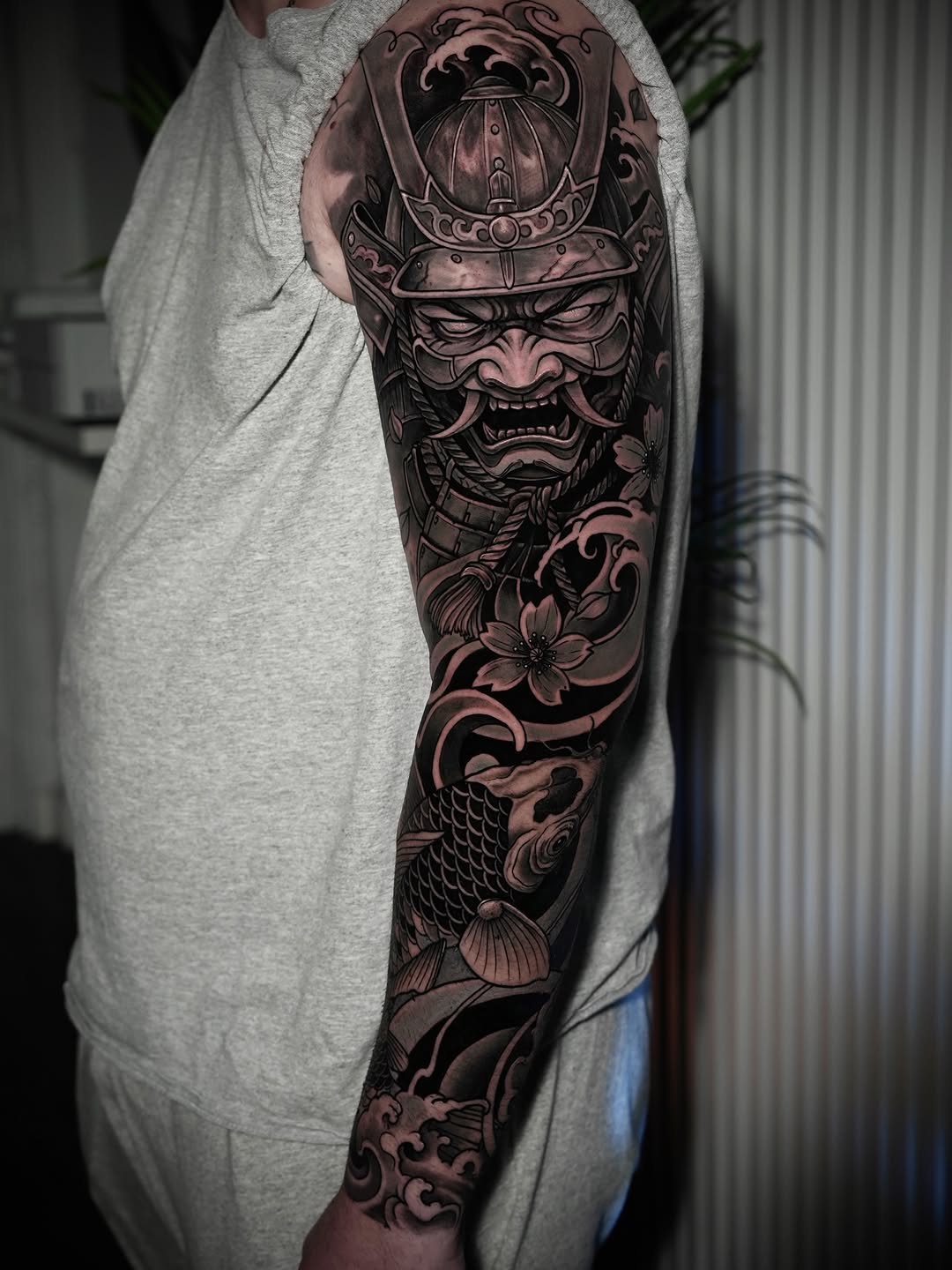 Tattoo by @adriantattoohlg — japanese_irezumi, black_and_grey