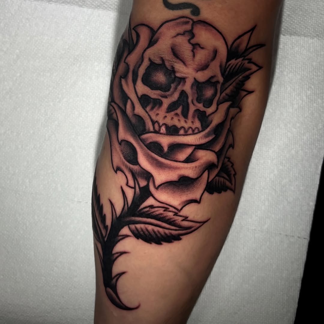 Tattoo by @mattelliotttattoos — black_and_grey, realism