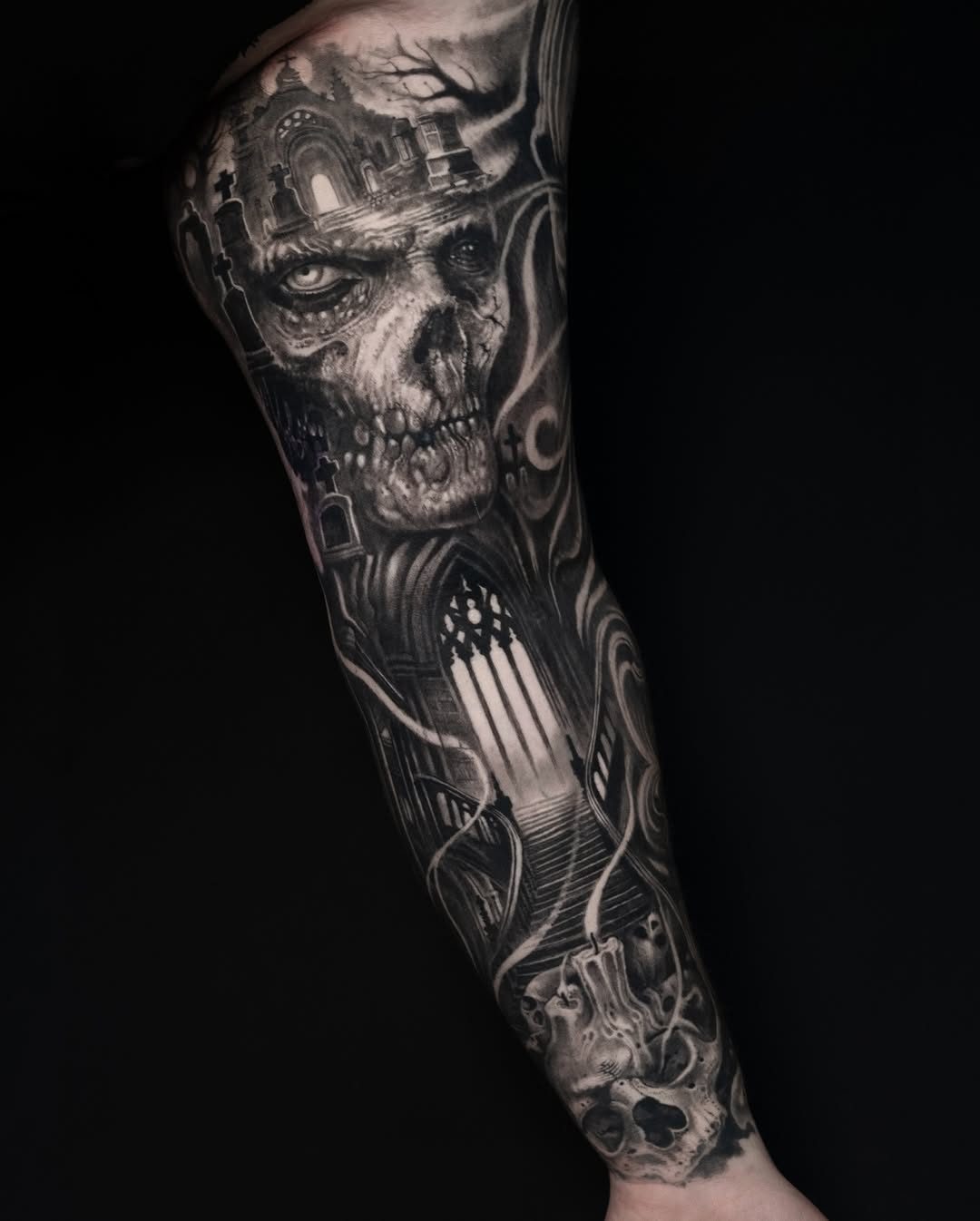 Tattoo by @mumia916 — black_and_grey, realism
