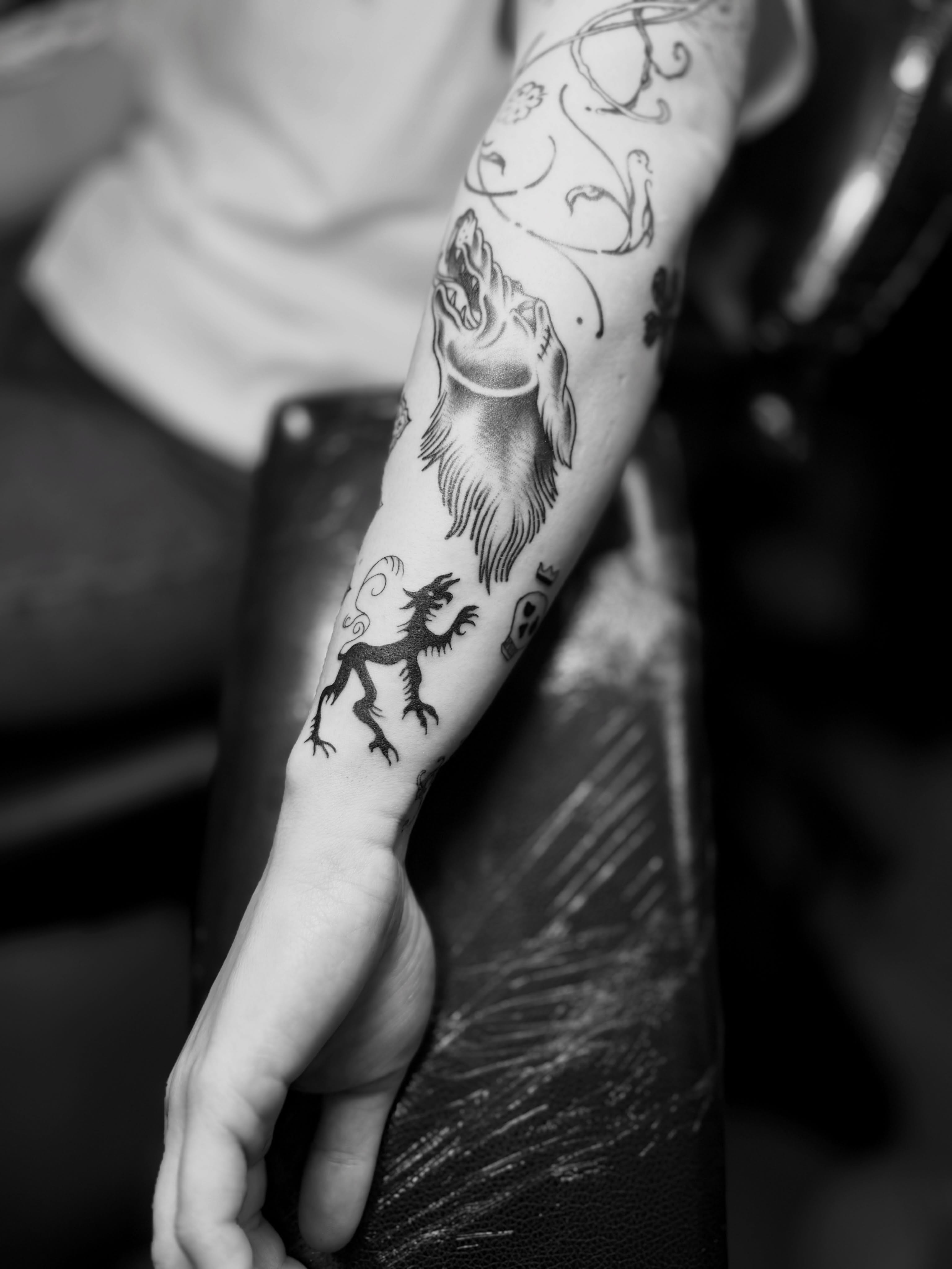 Tattoo by @oliversoames β black_and_grey