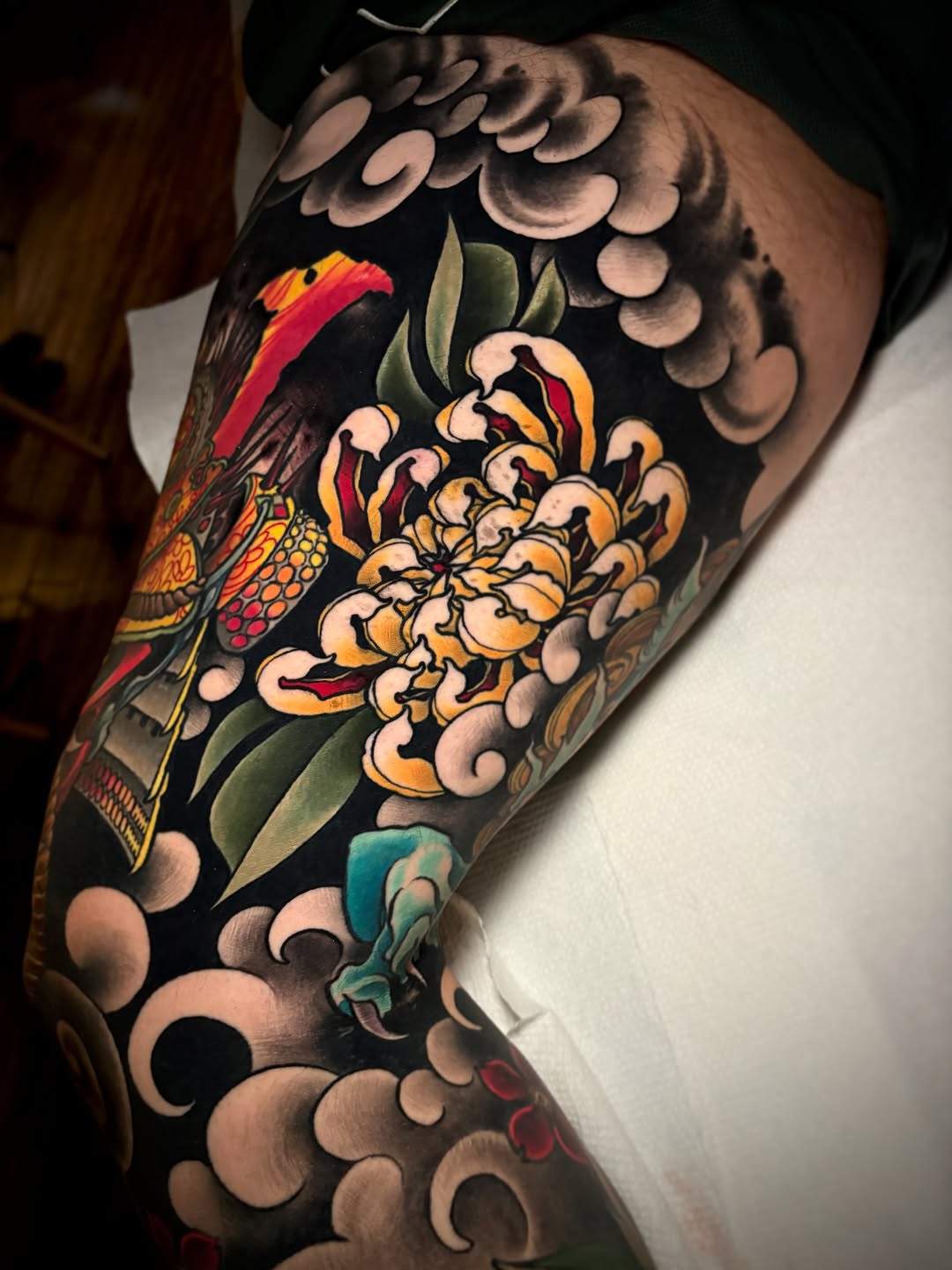 Tattoo by @jeffsaunderstattoo β japanese_irezumi, black_and_grey