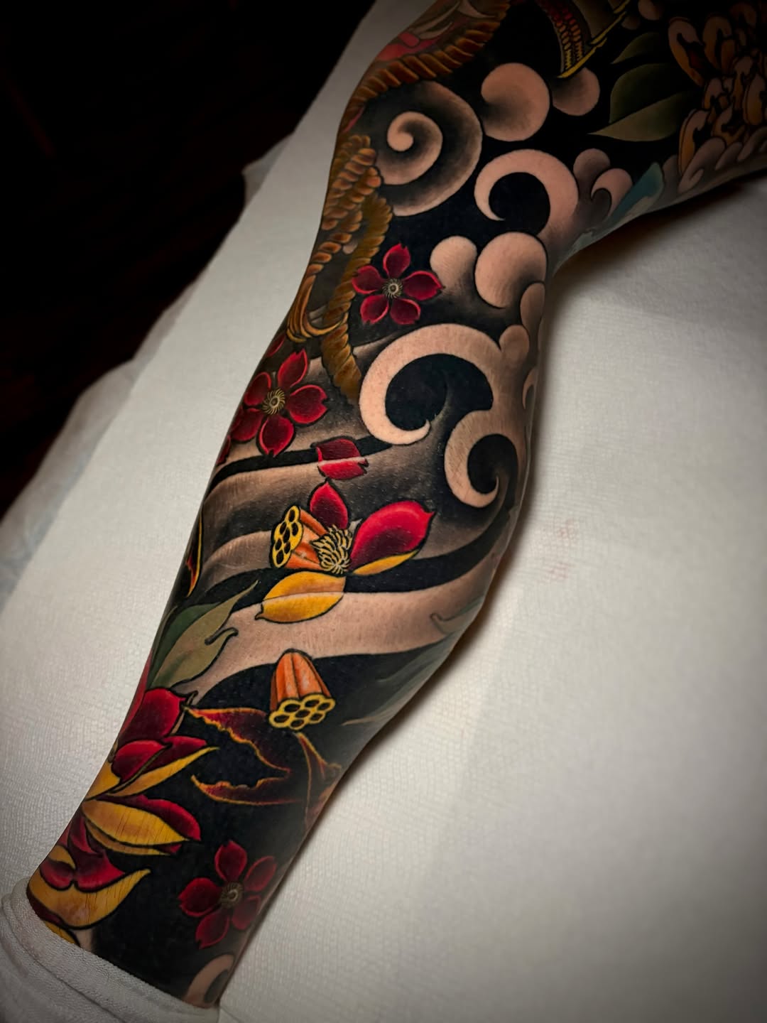 Tattoo by @jeffsaunderstattoo β japanese_irezumi, black_and_grey