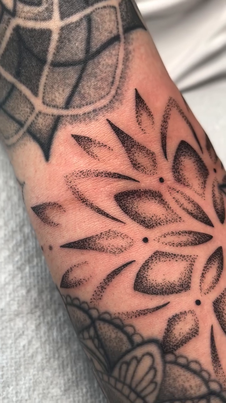 Tattoo by @ramsies — dotwork, geometric