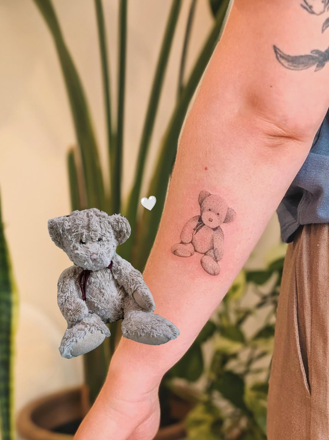 Tattoo by @le.petitmonstre — realism, fine_line