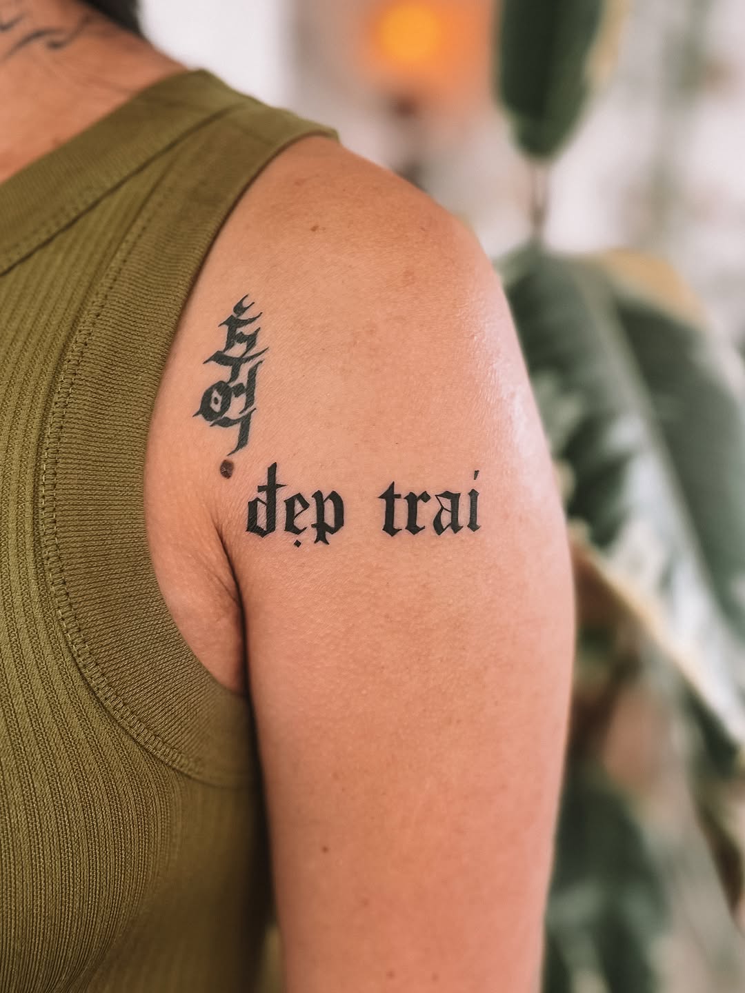 Tattoo by @sebrinapham — lettering_script