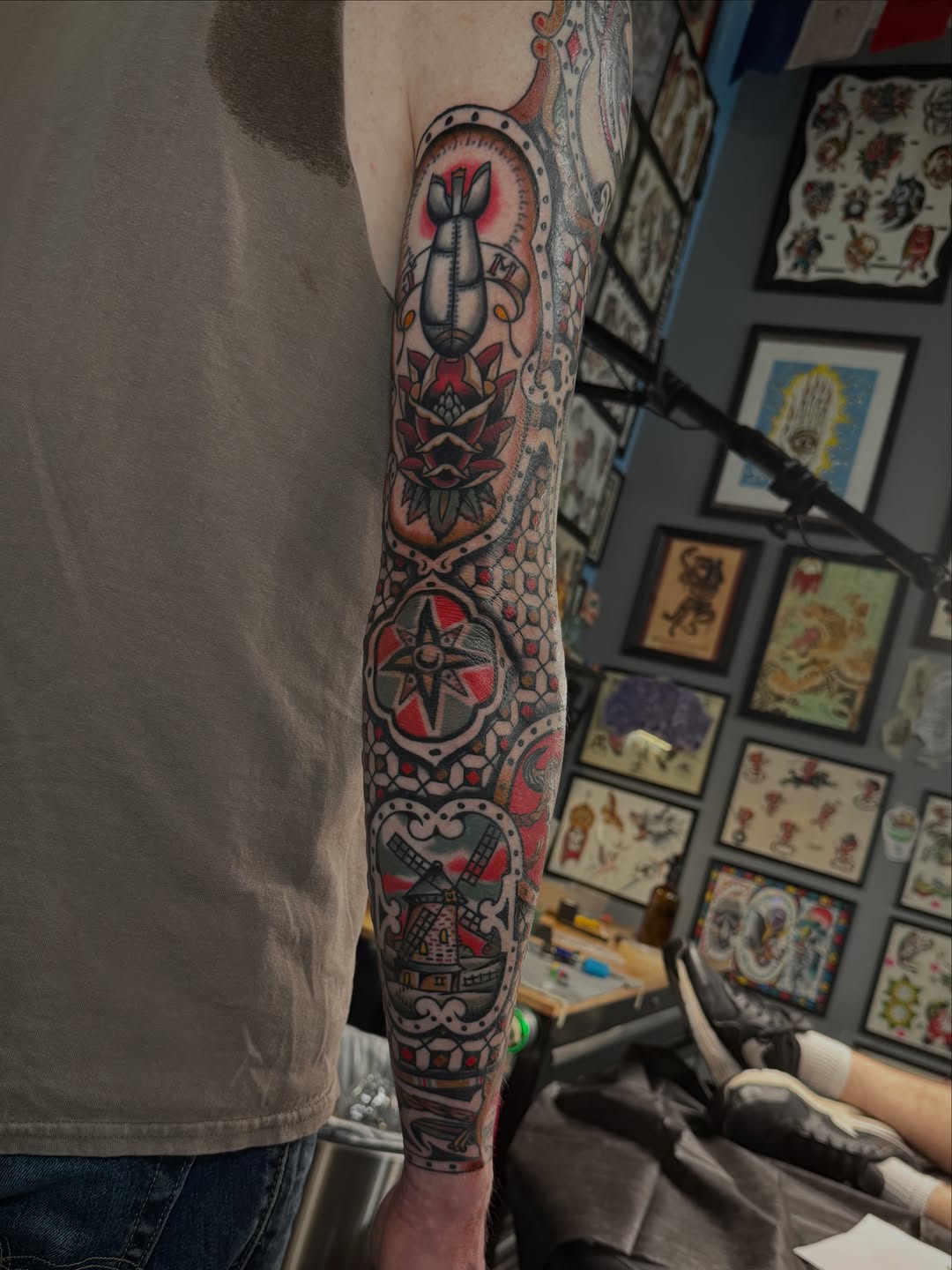 Tattoo by @ellvee_tattooer — american_traditional, neo_traditional
